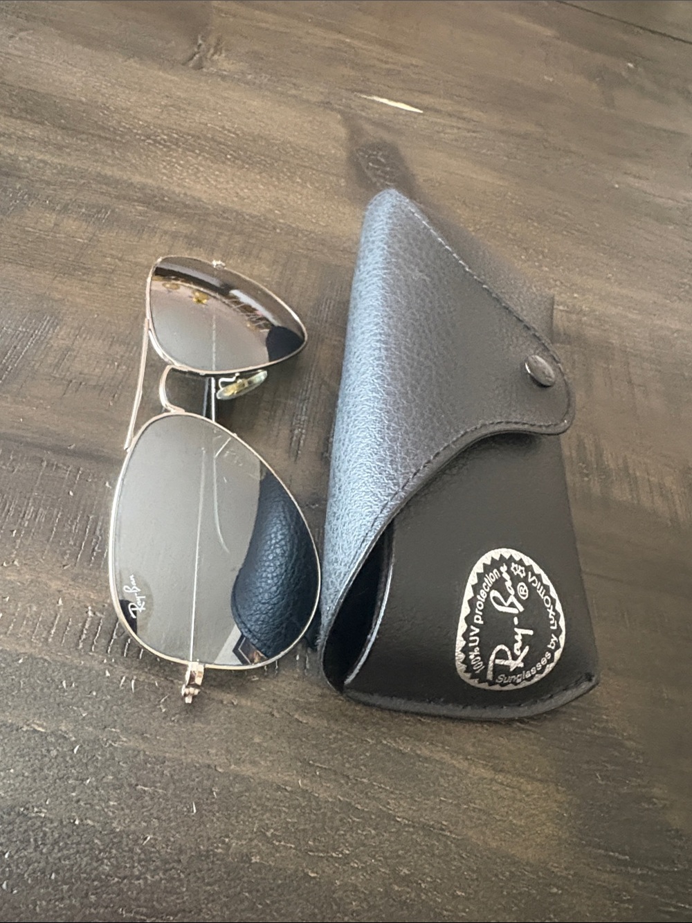 Ray-Ban Aviator Sunglasses in Silver and Black